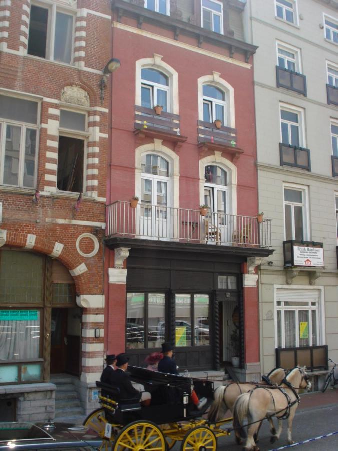 블랑켄베르크 "Chez Ba'Nus" B&B 외부 사진